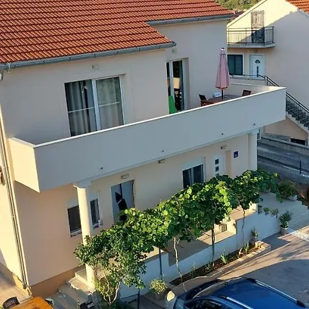Apartment Anamaria Sibenik Exterior photo